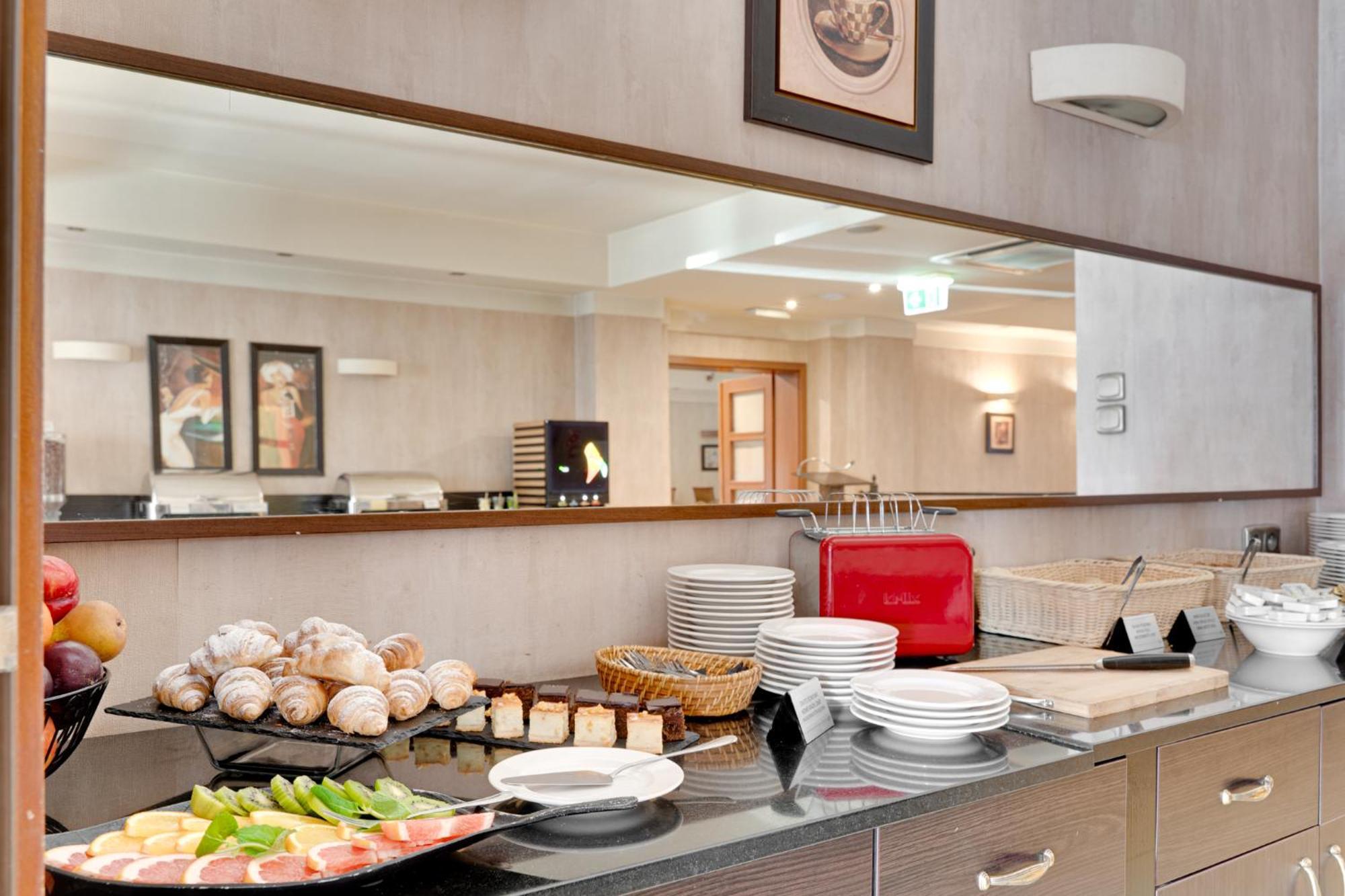 Hotel Diament Vacanza Katowice - Siemianowice Siemianowice Slaskie Ngoại thất bức ảnh